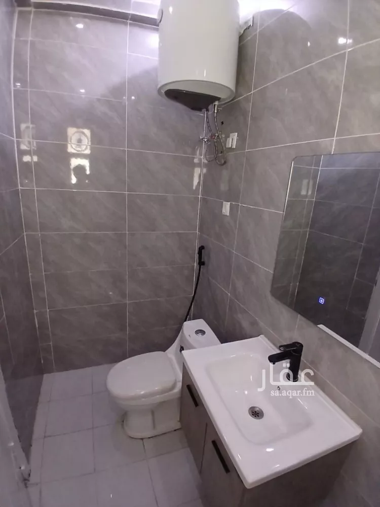 شقة للإيجار في شارع عثمان بن عفان الفرعي, حي الفلاح, مدينة الرياض, منطقة الرياض صورة 2