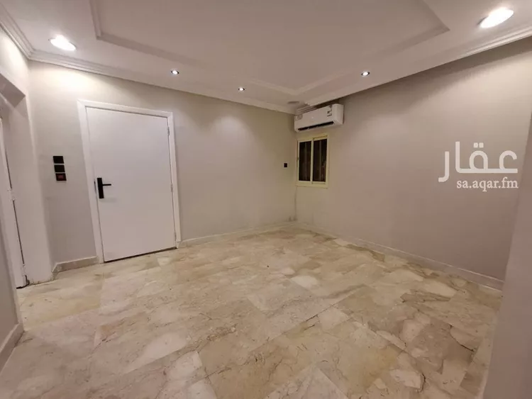 شقة للإيجار في شارع الشيخ حسن بن حسين بن علي, حي الملك فيصل, مدينة الرياض, منطقة الرياض