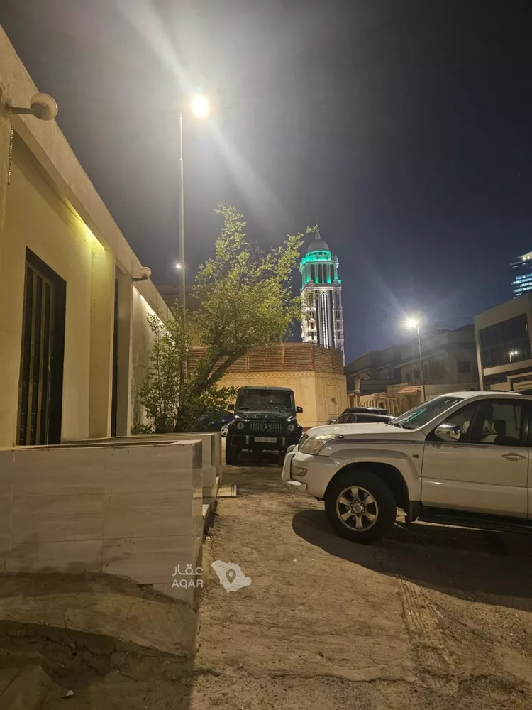 شقة للإيجار في شارع شجاع بن وهب, حي العليا, مدينة الرياض, منطقة الرياض