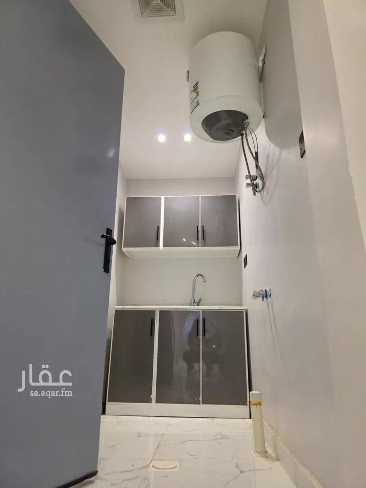 شقة للإيجار في شارع عقدة, حي السليمانية, مدينة الرياض, منطقة الرياض صورة 4