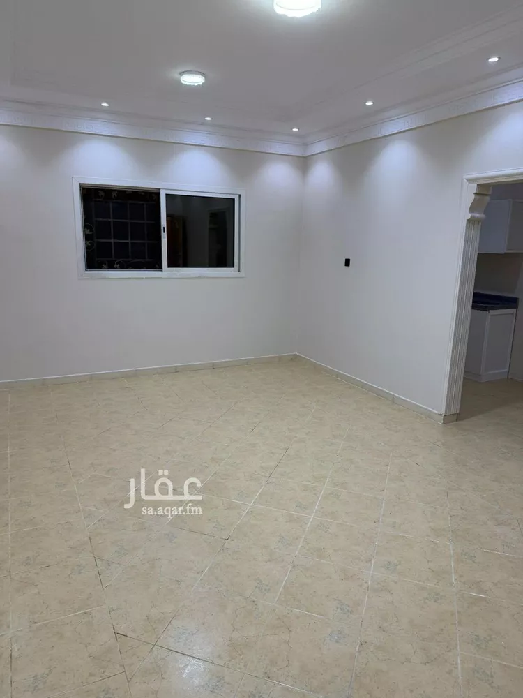 شقة للإيجار في شارع عبدالله ابن سعود ابن عبدالعزيز, حي إشبيلية, مدينة الرياض, منطقة الرياض