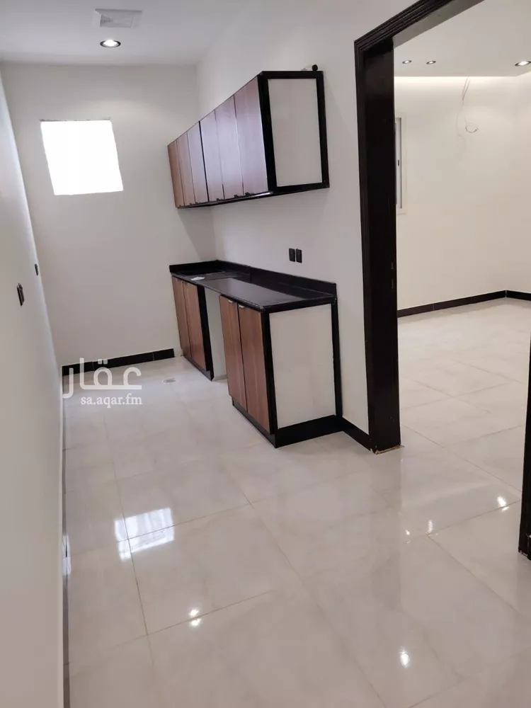 شقة للإيجار في شارع الامير ناصر بن عبدالعزيز, حي الروضة, مدينة الرياض, منطقة الرياض صورة 2