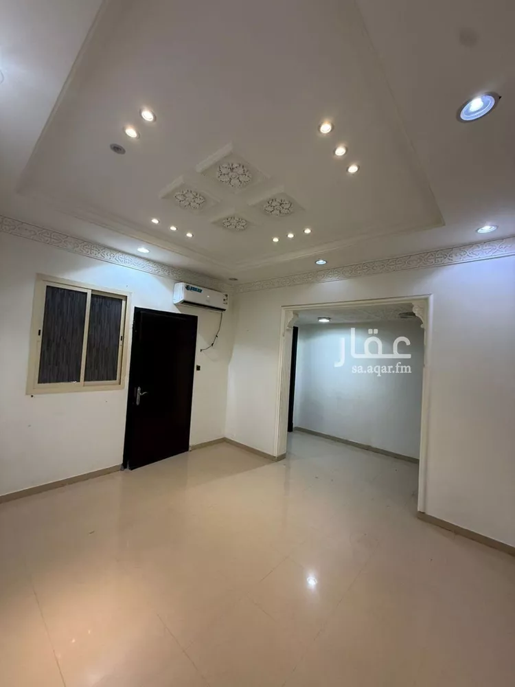 شقة للإيجار في شارع  عبدالله ابن سعود ابن عبدالعزيز, حي إشبيلية, مدينة الرياض, منطقة الرياض