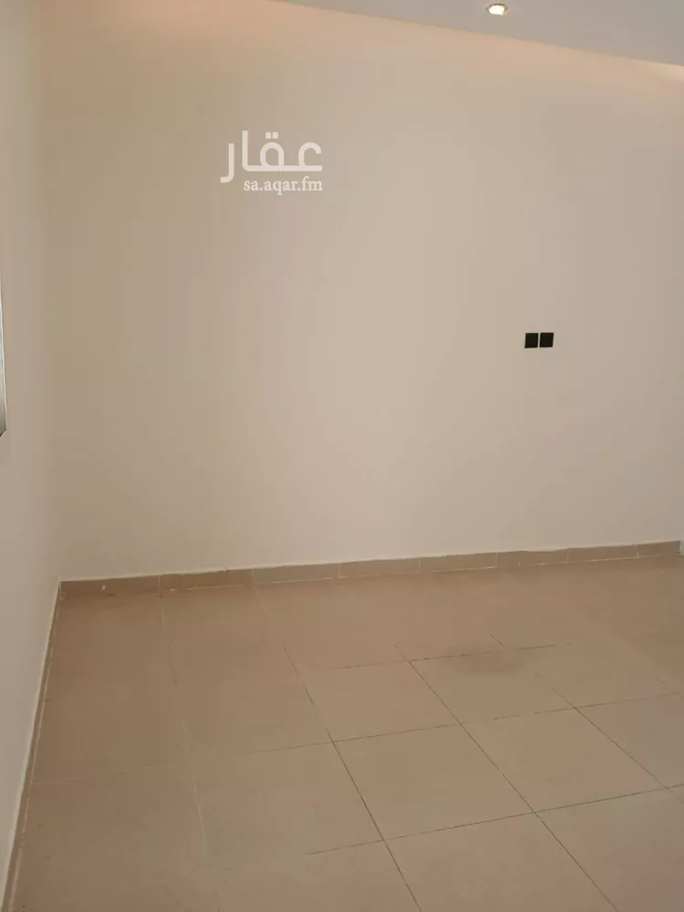 شقة للإيجار في شارع أبي غانم الحلبي, حي الضباط, مدينة الرياض, منطقة الرياض