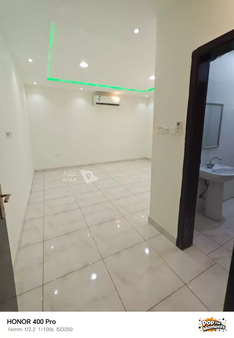 شقة للإيجار في شارع الشيخ حسن بن حسين بن علي, حي الملك فيصل, مدينة الرياض, منطقة الرياض 11