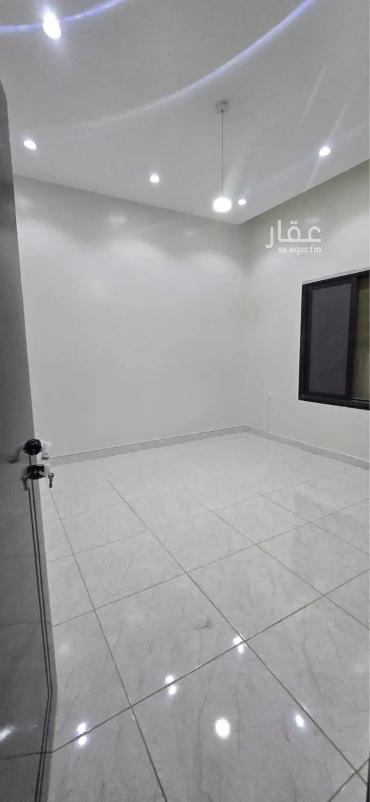 فيلا للبيع في شارع أبي منصور العكبري, حي البيان, مدينة الرياض, منطقة الرياض صورة 4