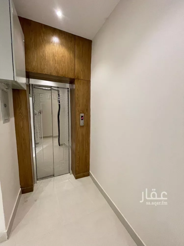 شقة للبيع في شارع المباركة, حي المعيزيلة, مدينة الرياض, منطقة الرياض صورة 2