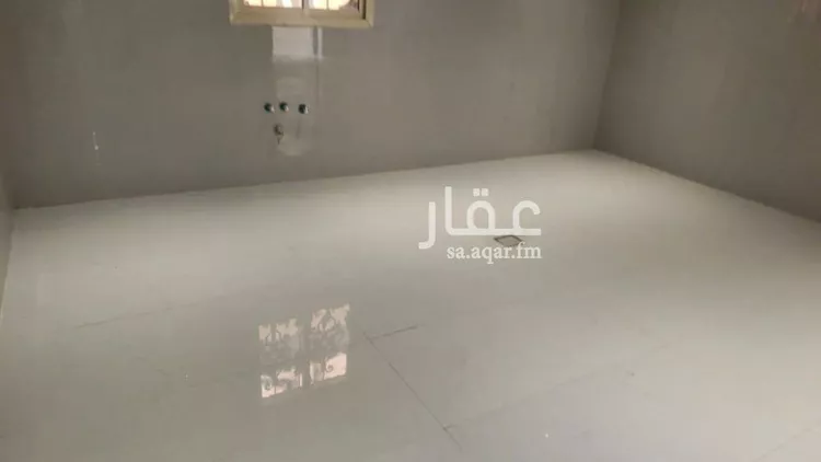 دور للبيع في شارع عبيد بن أبي مريم, حي طويق, مدينة الرياض, منطقة الرياض صورة 2