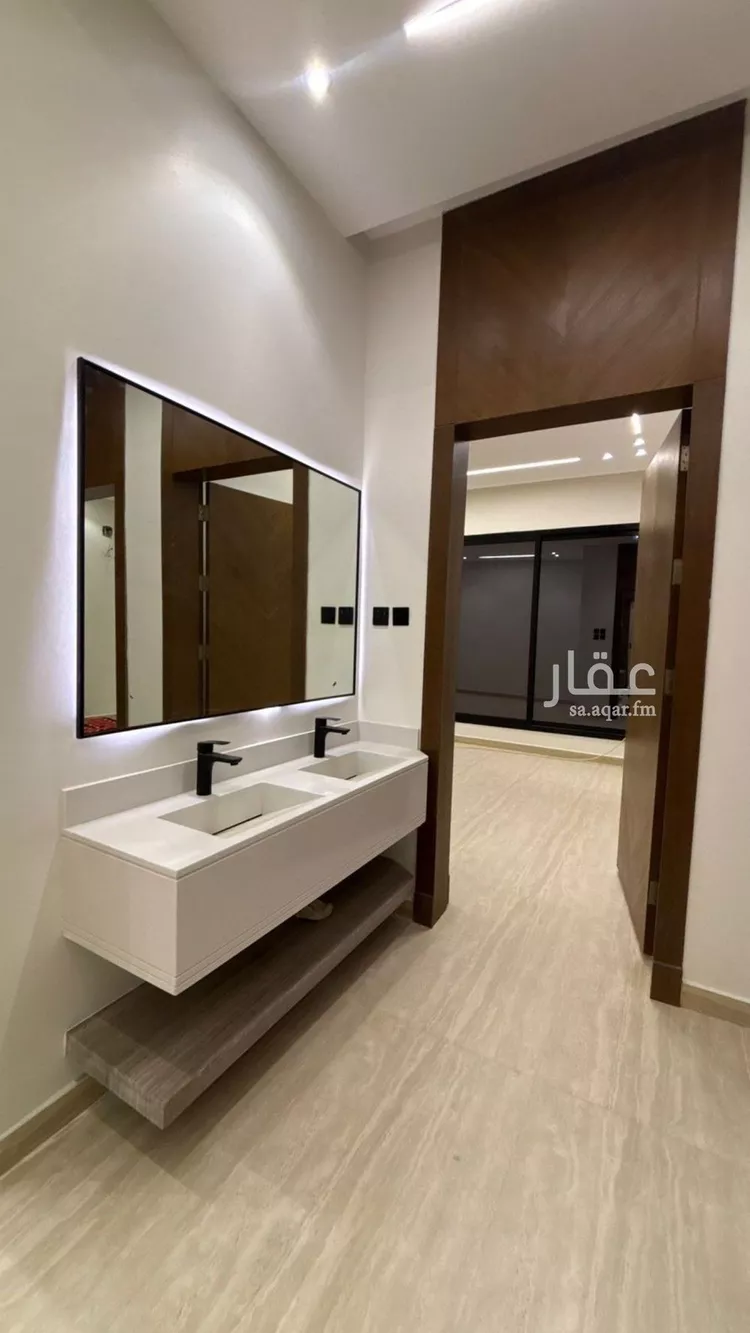 دور للبيع في شارع سرحة, حي طويق, مدينة الرياض, منطقة الرياض صورة 3