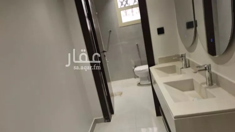 دور للبيع في شارع عبيد بن أبي مريم, حي طويق, مدينة الرياض, منطقة الرياض صورة 3