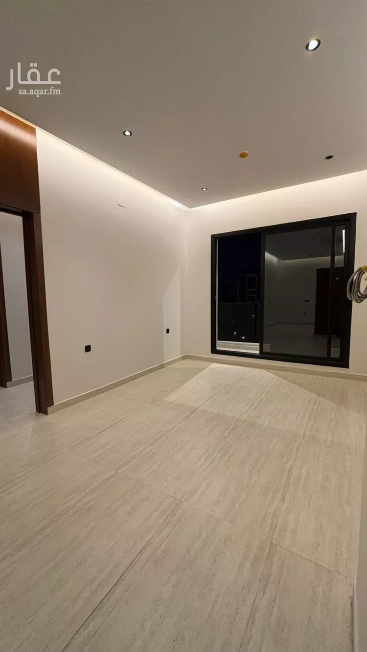 شقة للبيع في شارع محمد بن أبي تمام, حي العوالي, مدينة الرياض, منطقة الرياض صورة 2