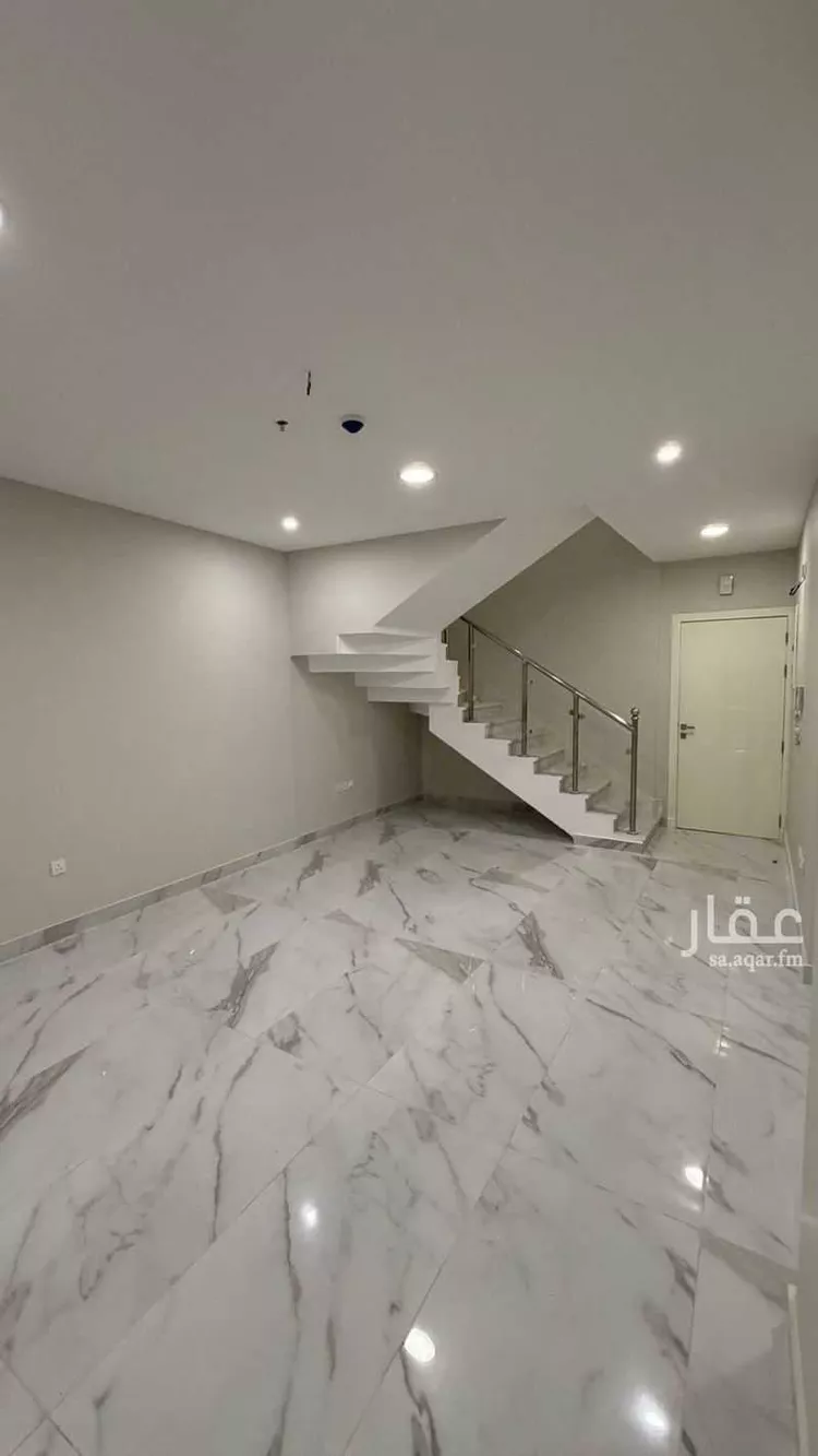 شقة للإيجار في شارع مدائن صالح, حي الحمراء, مدينة الخبر, المنطقة الشرقية صورة 2