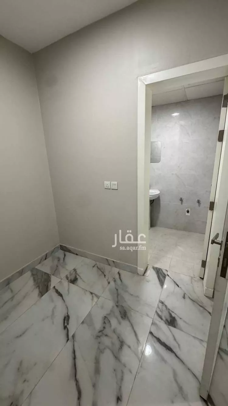 شقة للبيع في شارع مدائن صالح, حي الحمراء, مدينة الخبر, المنطقة الشرقية صورة 3