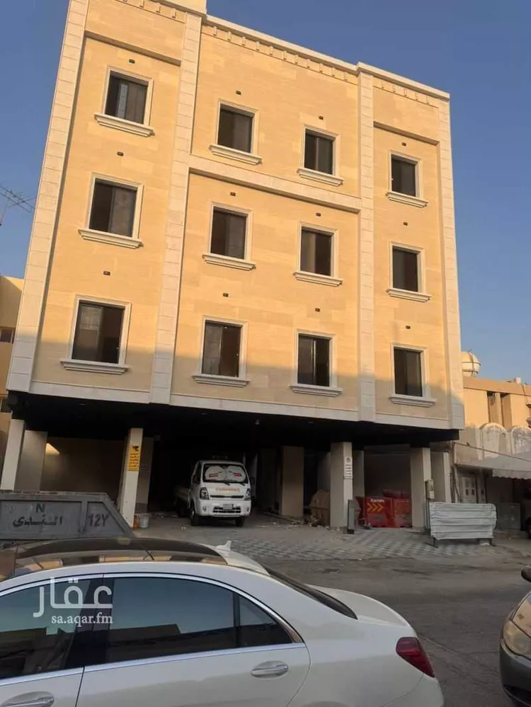 Building for Sale in Al Khobar Al Aqrabiyah