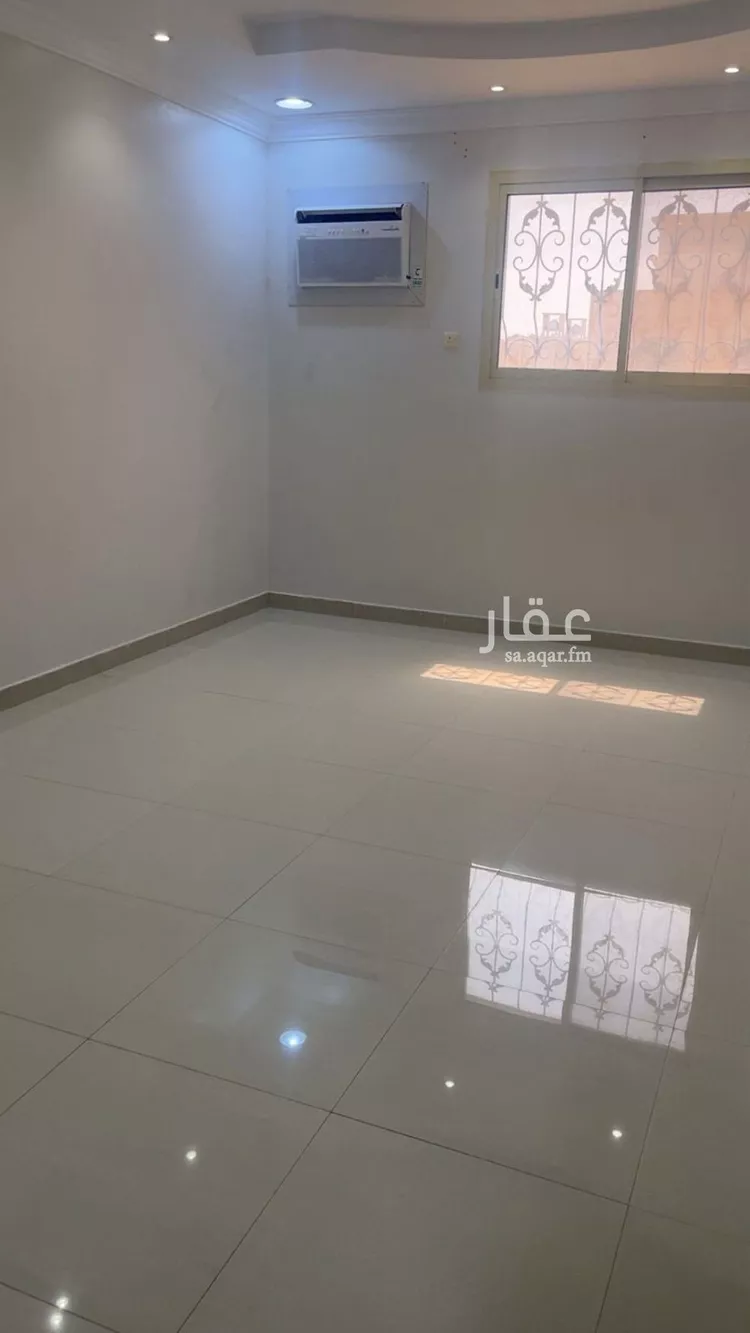 شقة للإيجار في شارع رقم 318, حي ظهرة لبن, مدينة الرياض, منطقة الرياض صورة 2
