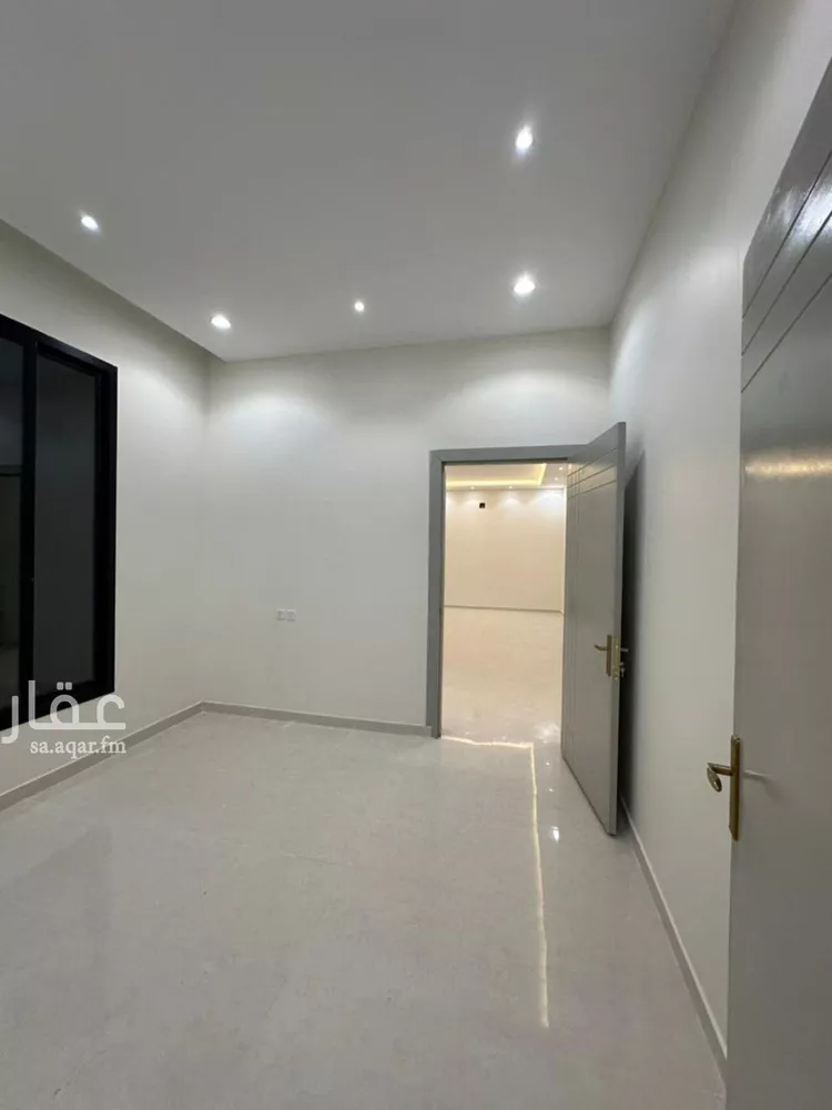 فيلا للبيع في شارع عمر الصفار, حي المرجان, مدينة الرياض, منطقة الرياض صورة 3