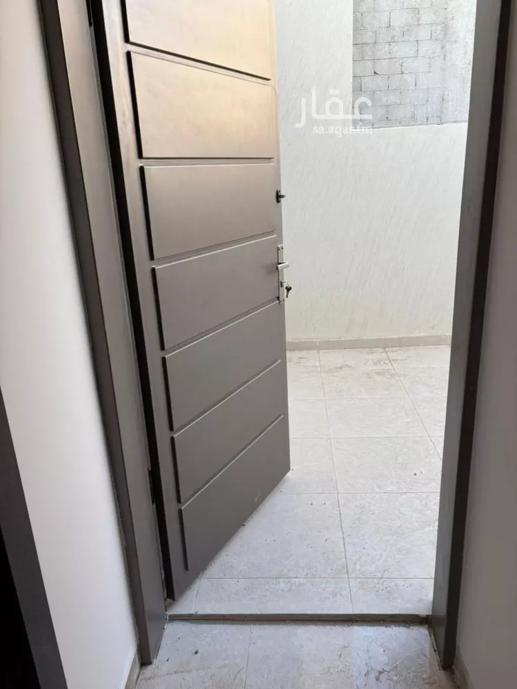 شقة للإيجار في شارع احمد بن نصر الخفاف, حي العارض, مدينة الرياض, منطقة الرياض