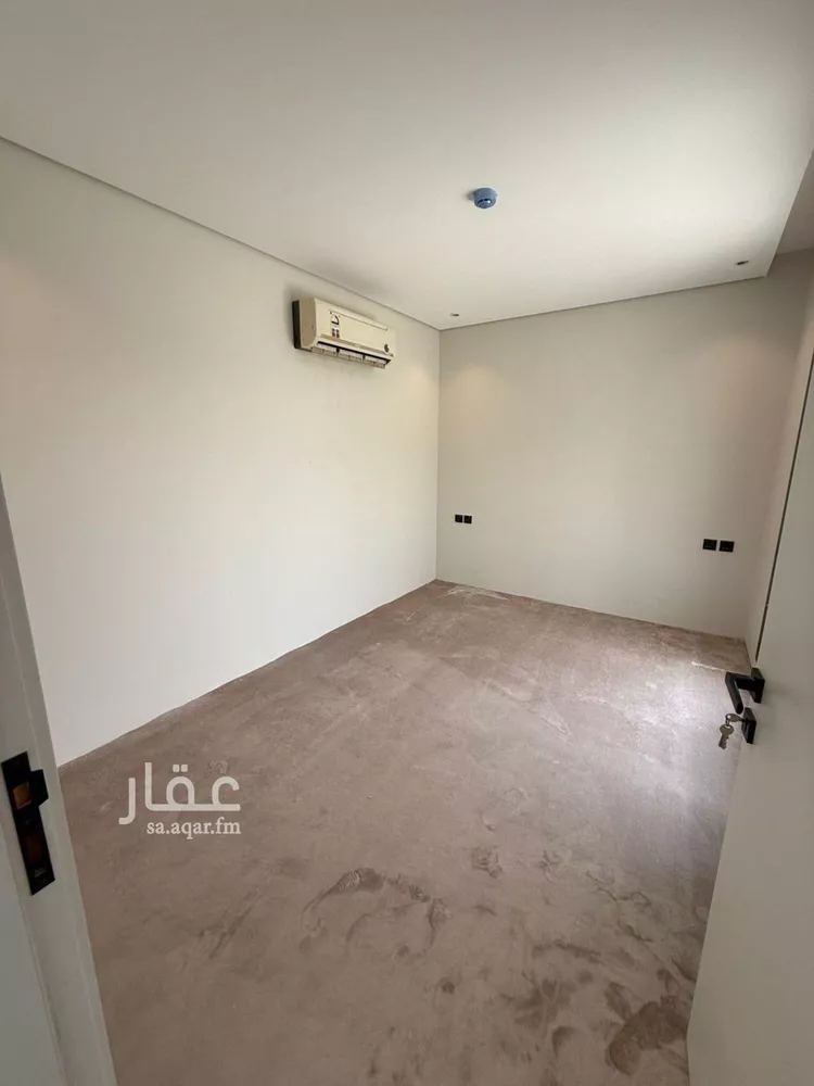 فيلا للإيجار في شارع عبدالكريم سلمان, حي العارض, مدينة الرياض, منطقة الرياض صورة 5