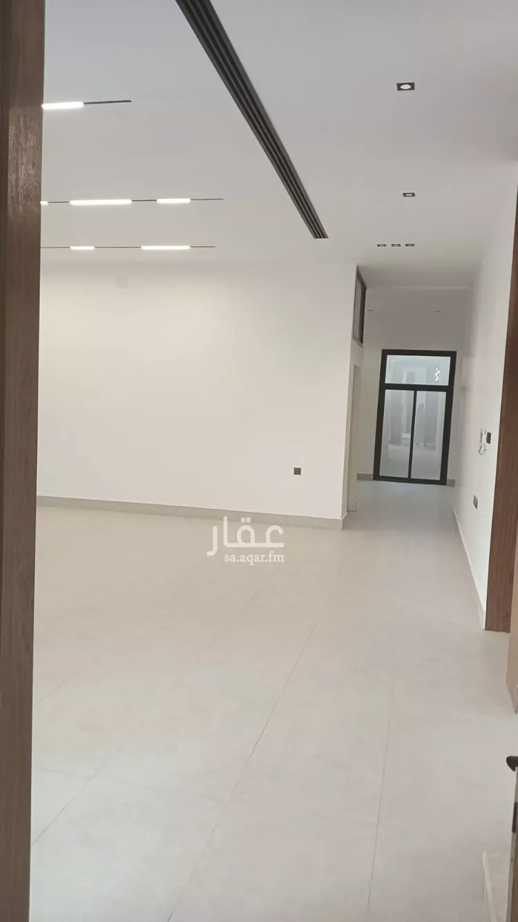 فيلا للبيع في شارع محمد بن أحمد الرفاء, حي النرجس, مدينة الرياض, منطقة الرياض صورة 3