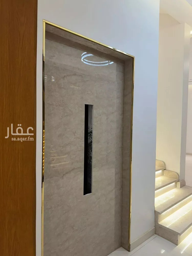 فيلا للبيع في شارع قصر الأزرق, حي السعادة, مدينة الرياض, منطقة الرياض 8