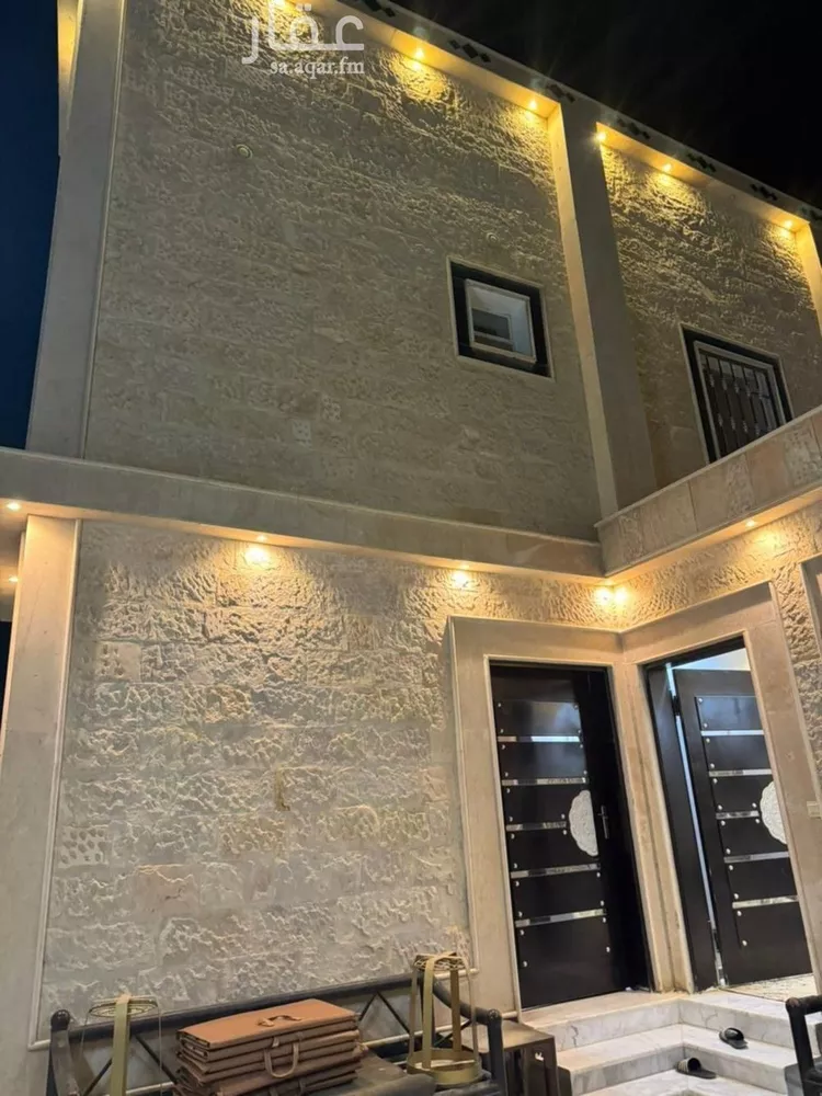 فيلا للبيع في شارع رقم 73, حي ظهرة لبن, مدينة الرياض, منطقة الرياض صورة 3