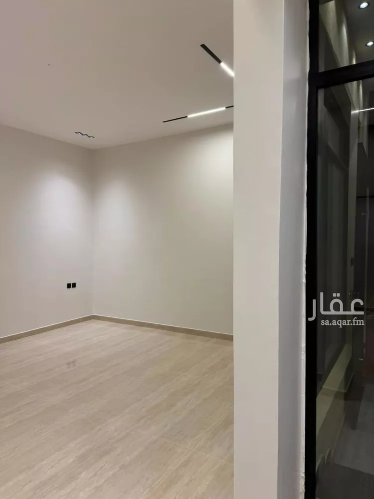 فيلا للبيع في شارع محمد بن المعلي, حي الرمال, مدينة الرياض, منطقة الرياض 6