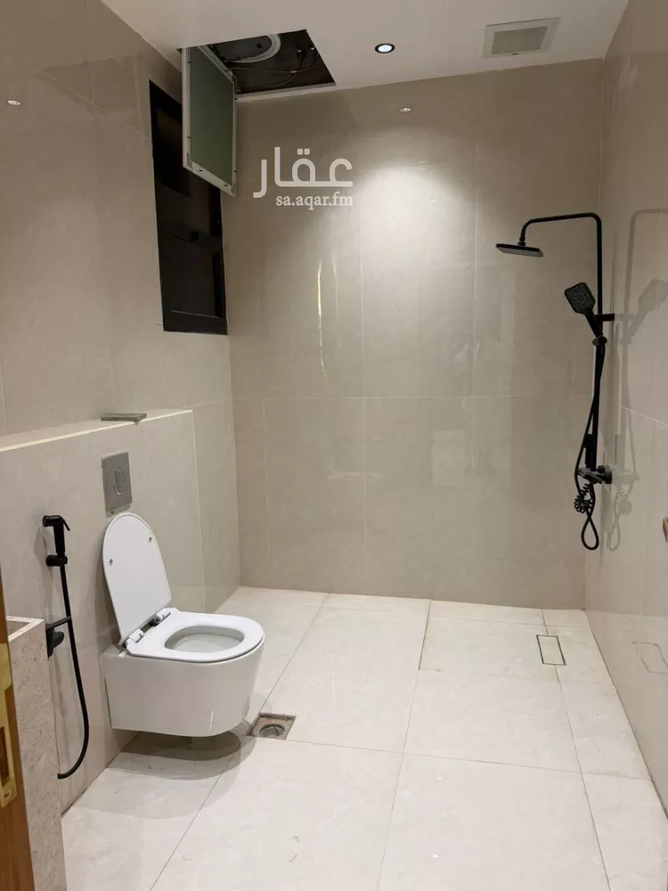 فيلا للبيع في شارع قصر الأزرق, حي السعادة, مدينة الرياض, منطقة الرياض صورة 3
