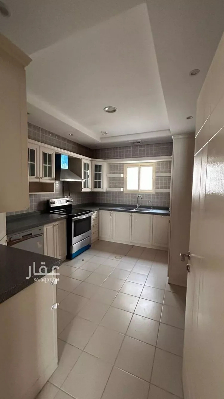 Floor for Rent in Riyadh Al Yasmin 9