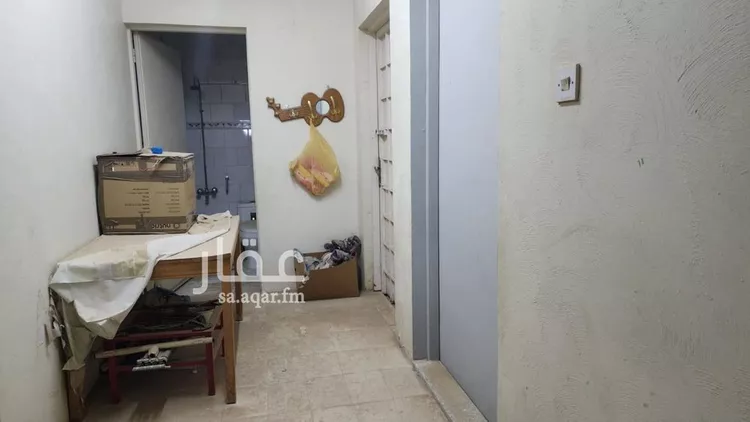 فيلا للبيع في شارع شهيد الدين ثم الوطن عبدالمغنى عواض الث, حي الشهداء, مدينة الرياض, منطقة الرياض صورة 3