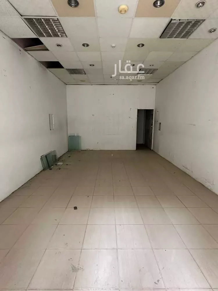 محل للإيجار في شارع الرياض, حي الثقبة, مدينة الخبر, المنطقة الشرقية صورة 5