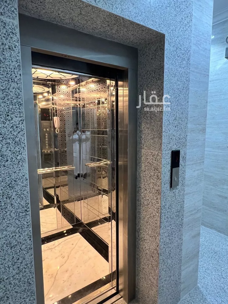 شقة للإيجار في شارع خريص, حي الحمراء, مدينة الخبر, المنطقة الشرقية صورة 4