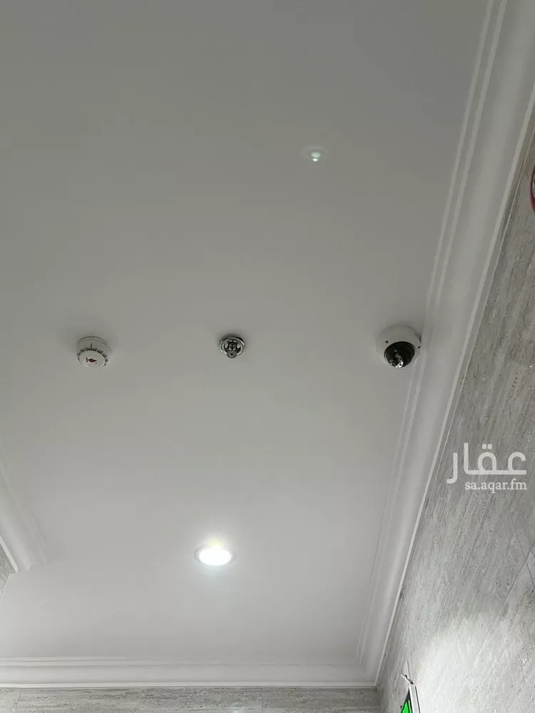 شقة للإيجار في شارع خريص, حي الحمراء, مدينة الخبر, المنطقة الشرقية صورة 3