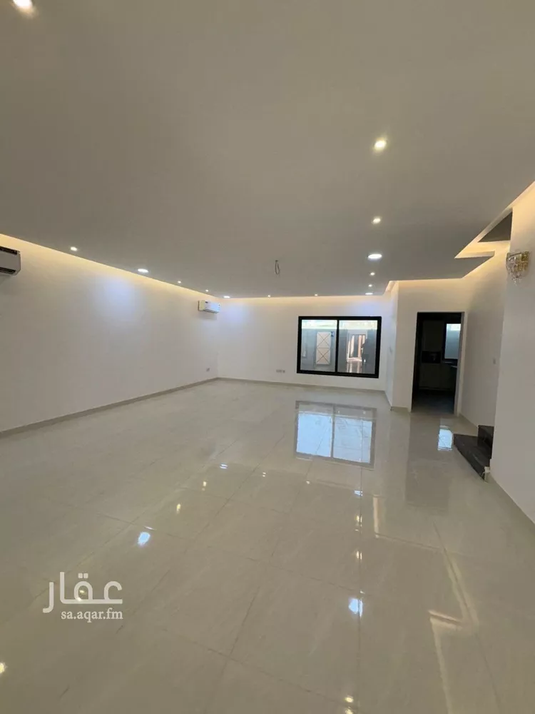 فيلا للإيجار في شارع الصياد, حي الأمواج, مدينة الخبر, المنطقة الشرقية صورة 5