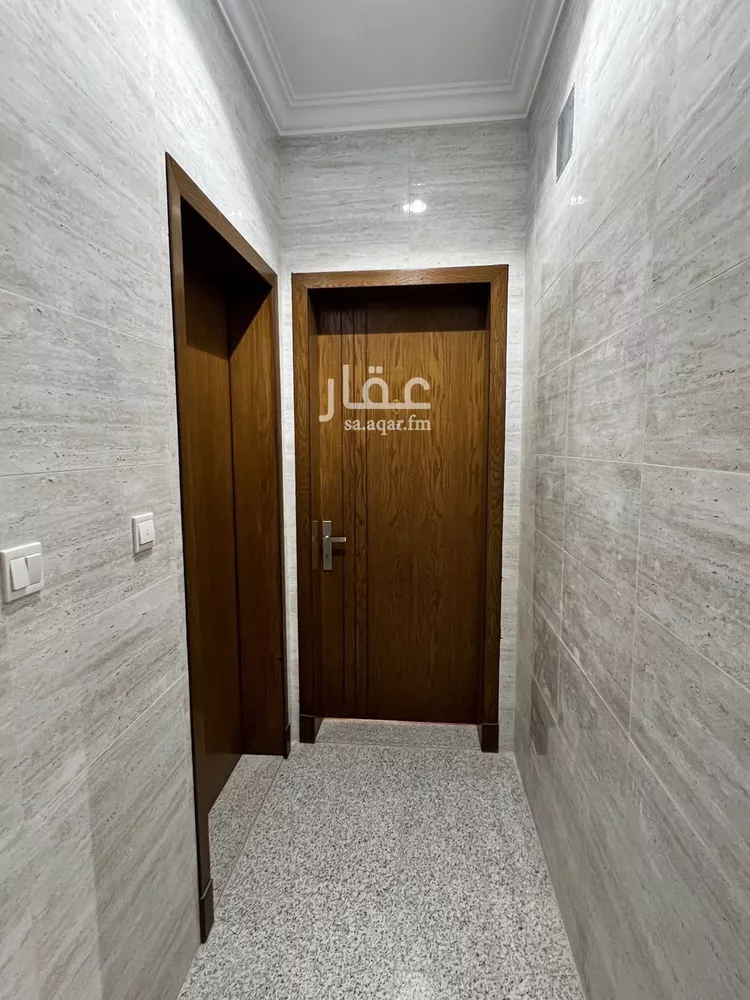 شقة للإيجار في شارع خريص, حي الحمراء, مدينة الخبر, المنطقة الشرقية صورة 5