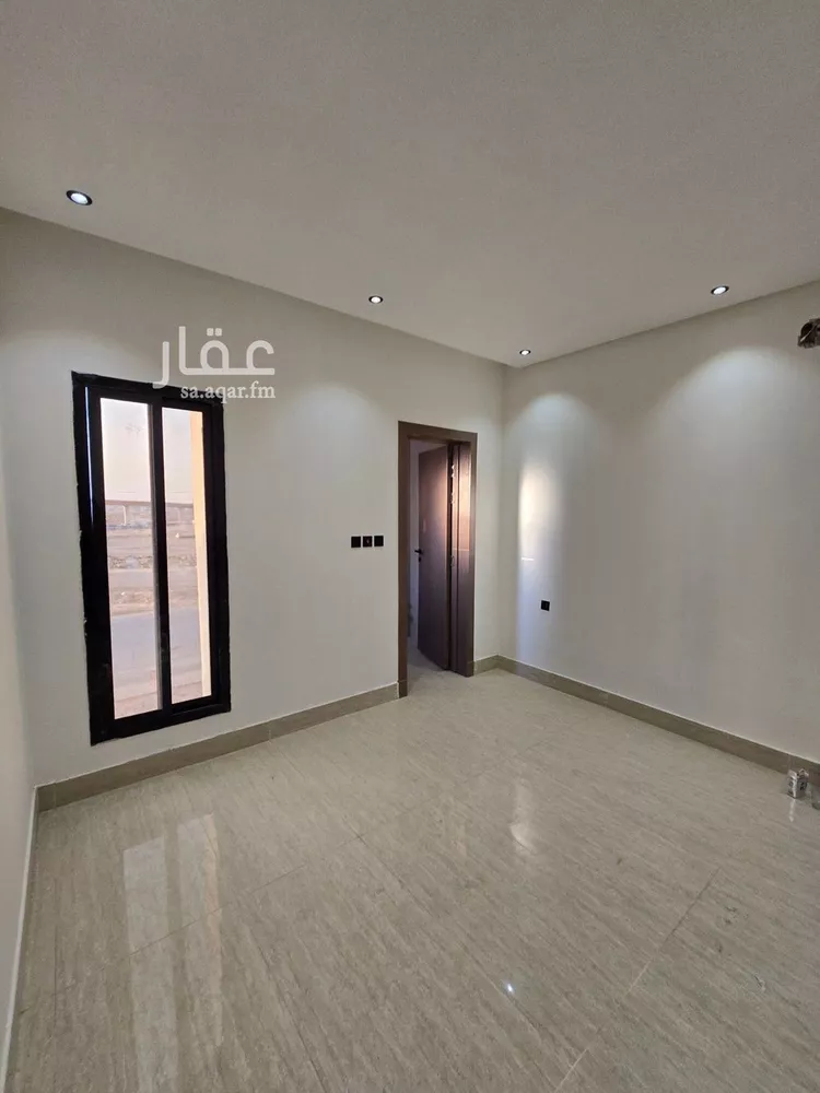 فيلا للبيع في شارع ريس, حي طويق, مدينة الرياض, منطقة الرياض صورة 2