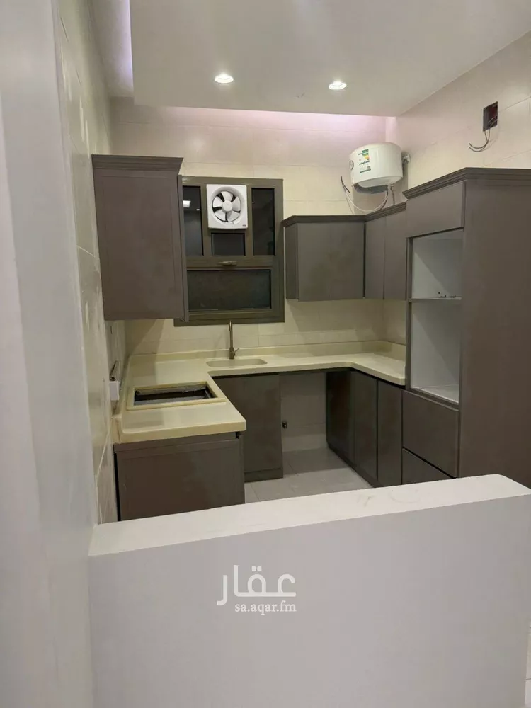 شقة للإيجار في شارع عمر بن عمرو بن إياس, حي النرجس, مدينة الرياض, منطقة الرياض صورة 2