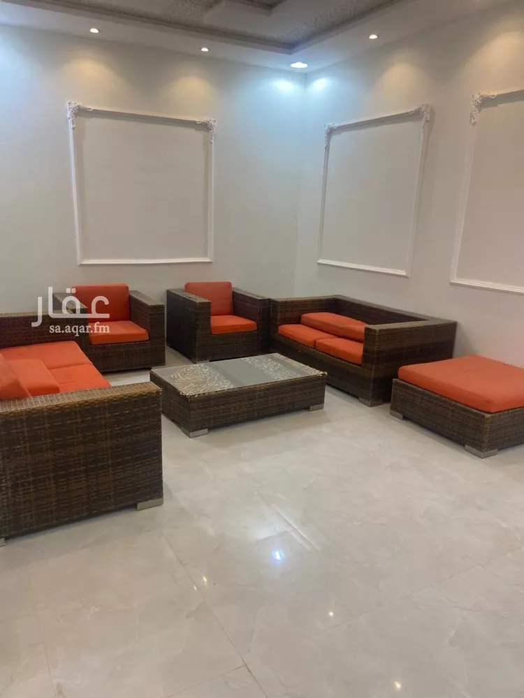 فيلا للإيجار في شارع موسى الرازي, حي عكاظ, مدينة الرياض, منطقة الرياض صورة 3