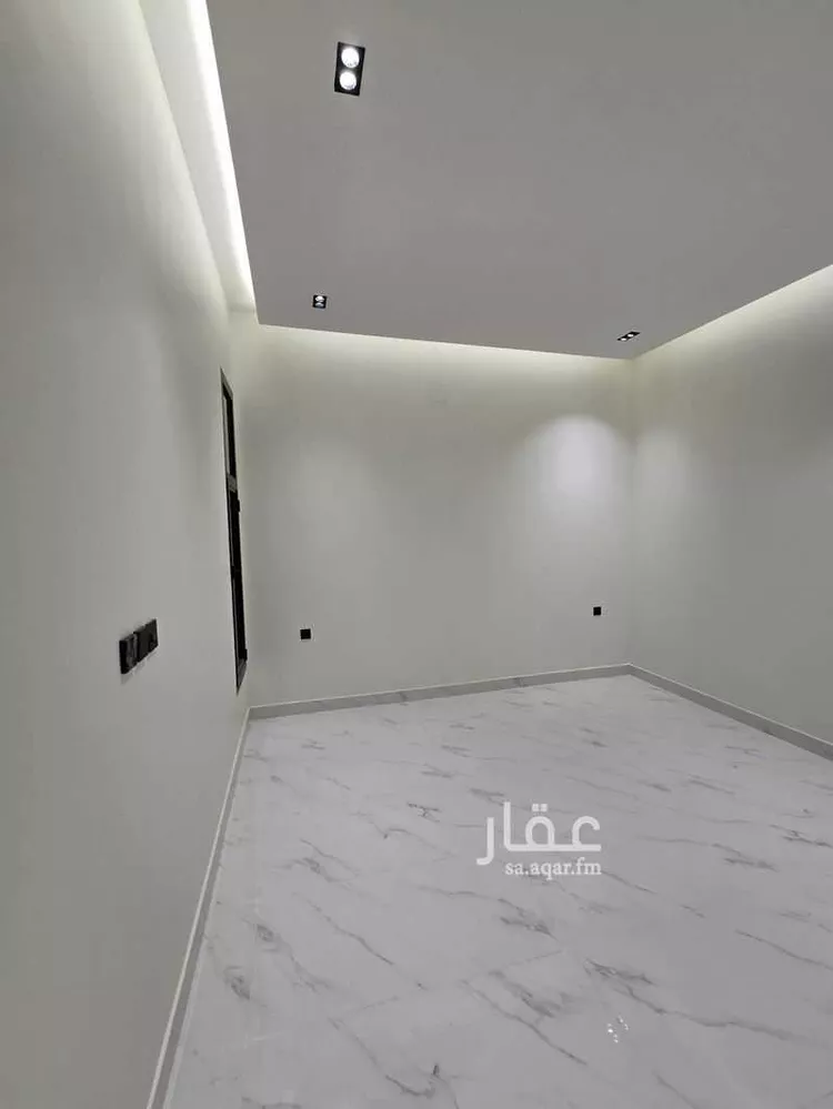 دور للبيع في شارع رقم 357, حي المونسية, مدينة الرياض, منطقة الرياض صورة 5
