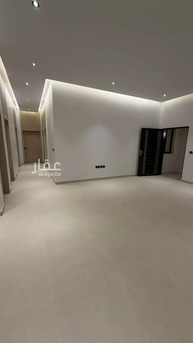 دور للبيع في شارع أبي بكر الوراق, حي النرجس, مدينة الرياض, منطقة الرياض صورة 5