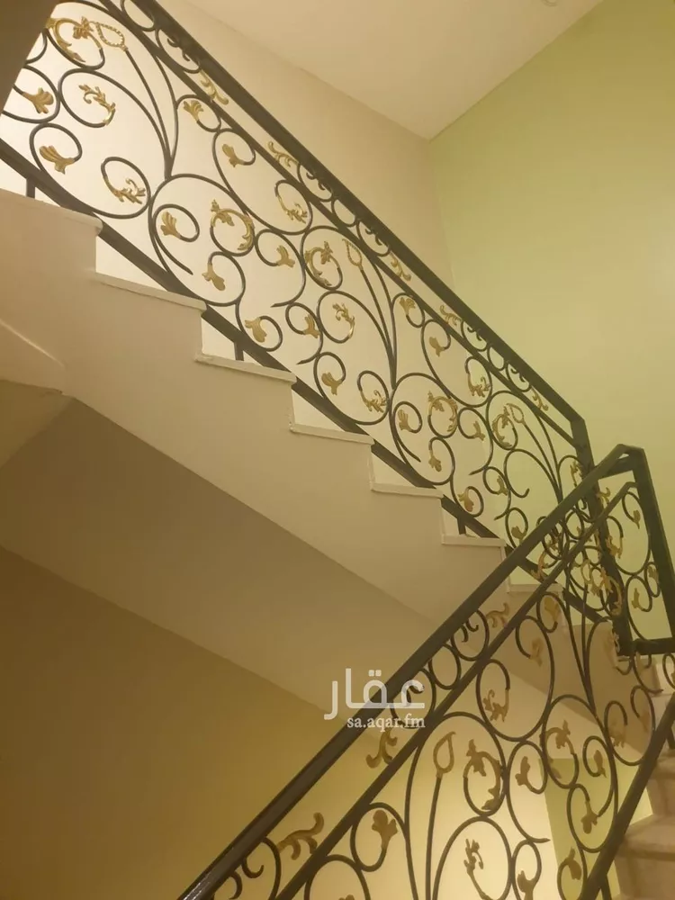 أرض للبيع في شارع الكوادر, حي الربيع, مدينة الرياض, منطقة الرياض صورة 3