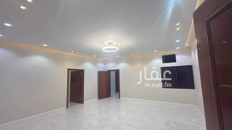 شقة للإيجار في شارع عتبة بن مسعود, حي السوق, مدينة الباحة, منطقة الباحة صورة 5