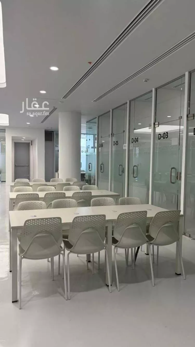 مكتب تجاري للإيجار في شارع خريص الفرعي, حي الروضة, مدينة الرياض, منطقة الرياض 7