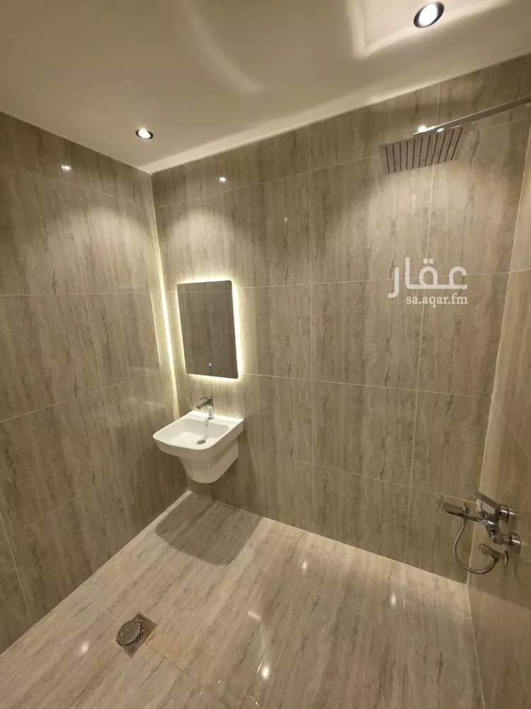 شقة للإيجار في شارع شجاع بن وهب, حي العليا, مدينة الرياض, منطقة الرياض 24