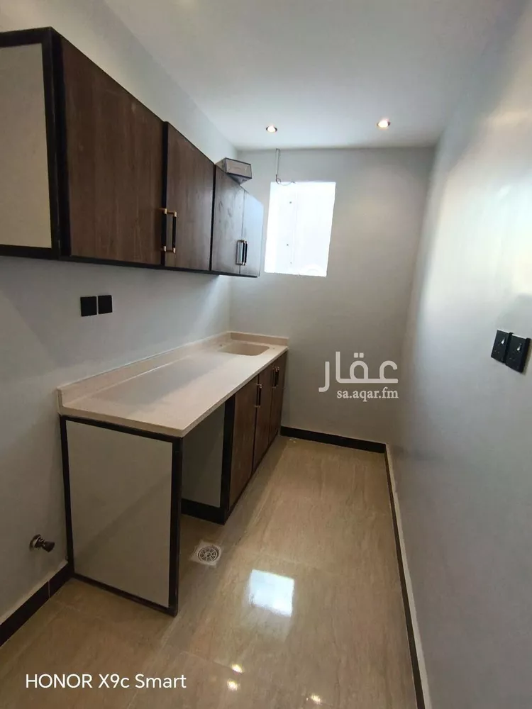 شقة للإيجار في شارع الأمير سعود الكبير بن عبدالعزيز آل سعود, حي الملك فيصل, مدينة الرياض, منطقة الرياض صورة 4