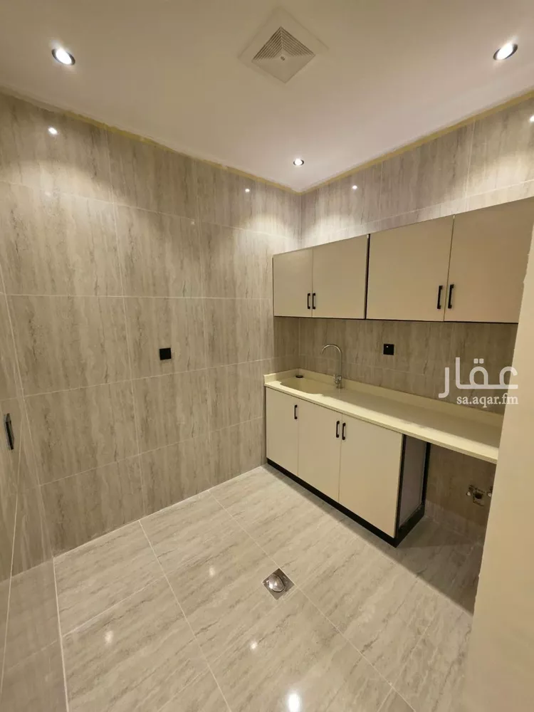 شقة للإيجار في شارع تبوك, حي اليرموك, مدينة الرياض, منطقة الرياض 22