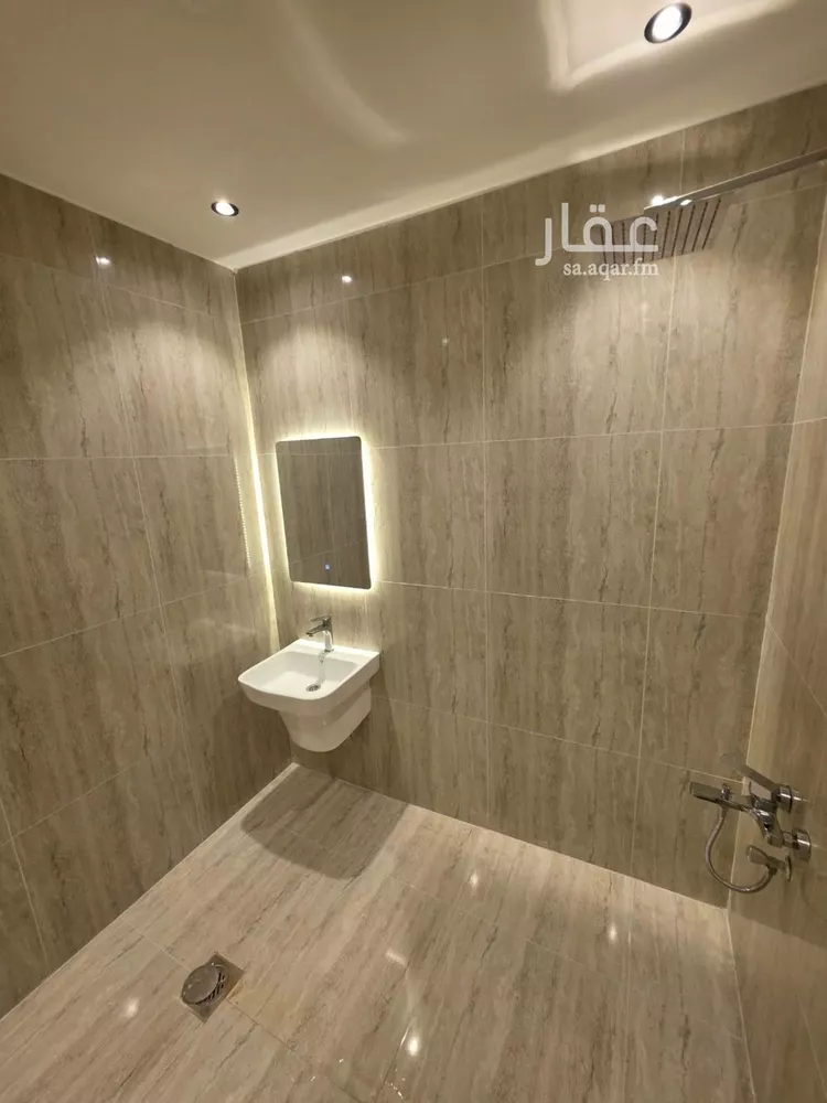 شقة للإيجار في شارع ابن سينا, حي المصيف, مدينة الرياض, منطقة الرياض 25