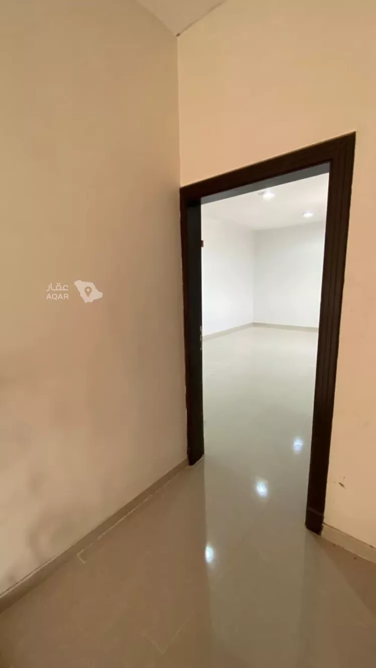 Apartment for Rent in Riyadh Okaz 8