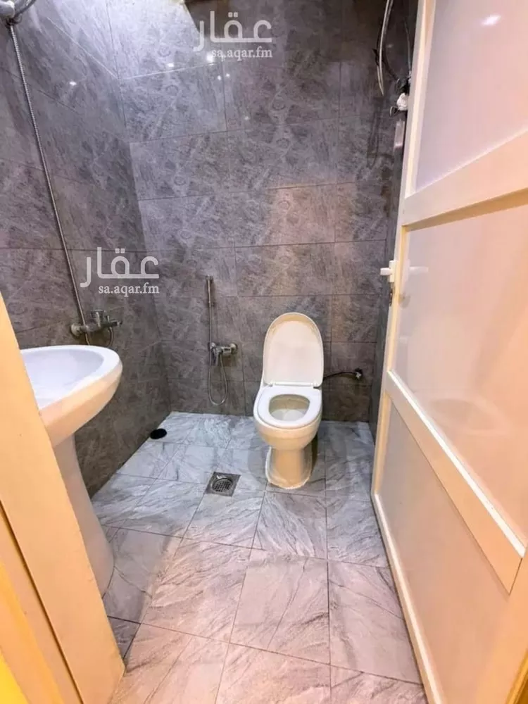 فيلا للبيع في شارع وادي درعة, حي غرناطة, مدينة الرياض, منطقة الرياض 7