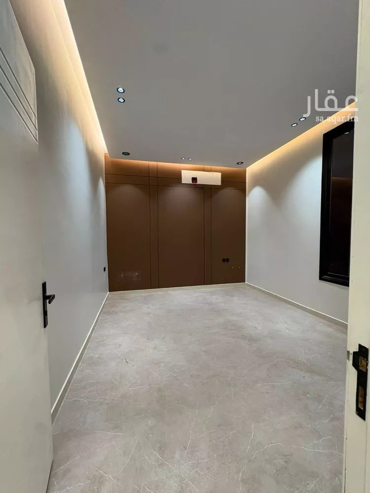 Floor for Rent in Riyadh Al Maizilah صورة 2