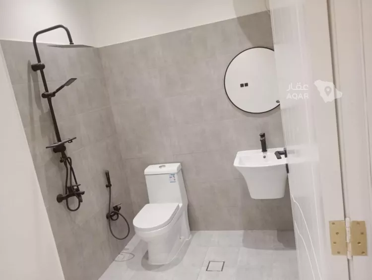 Floor for Rent in Riyadh Al Malqa 12